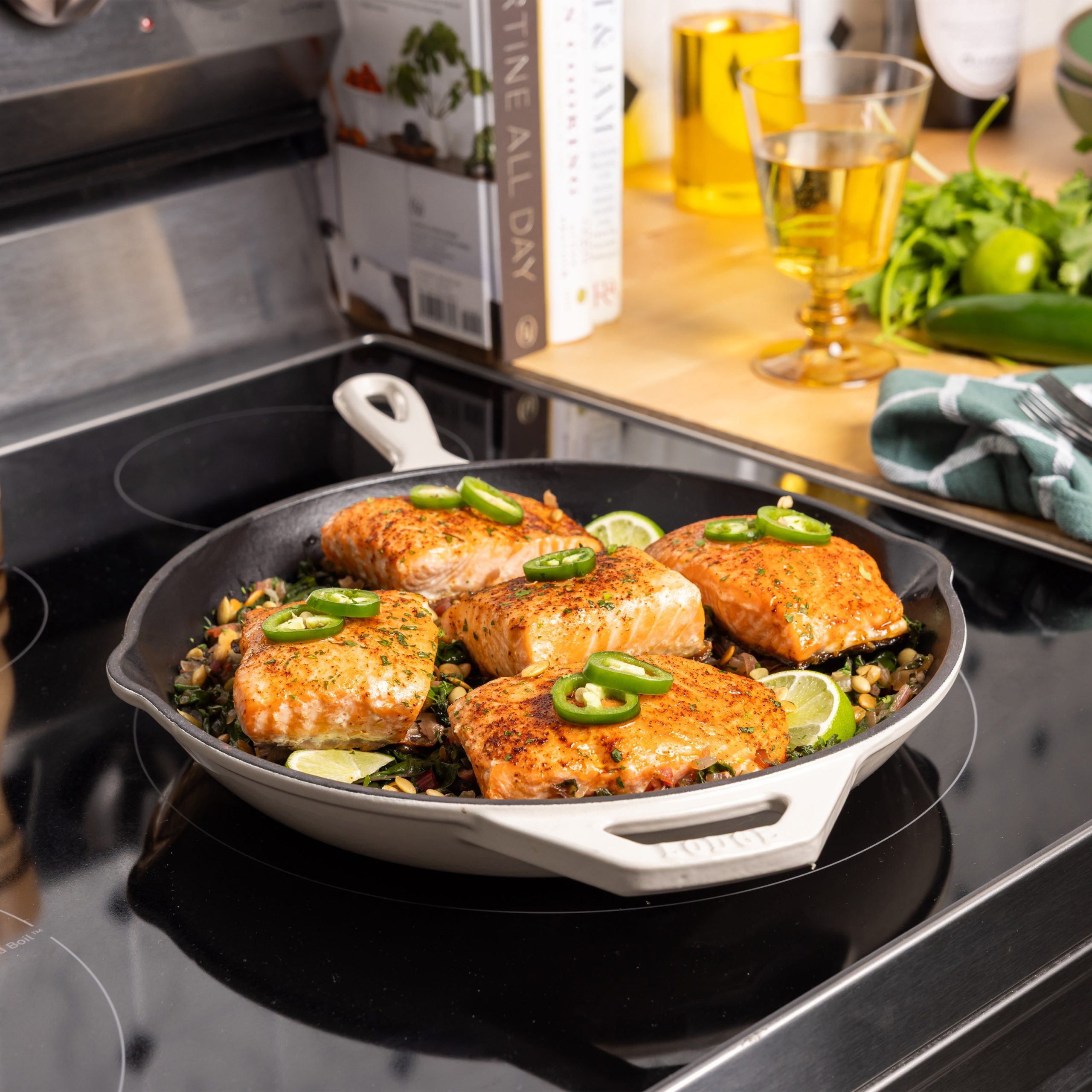 3000x3000_EC11S13_OysterSkillet_4-scaled-1.jpg